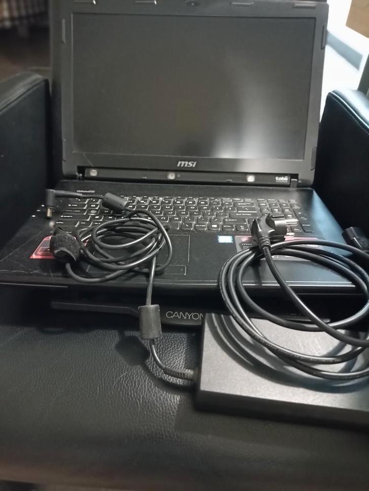 MSI GT72VR 6RD Dominator Tobii Gaming Laptop, Computers en Software, Windows Laptops, Gebruikt, 17 inch of meer, HDD, SSD, 3 tot 4 Ghz