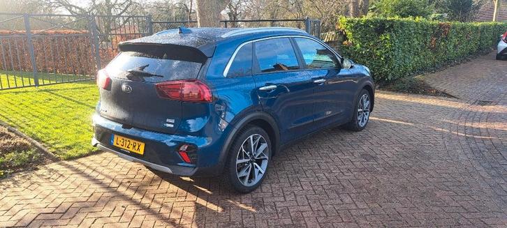 Kia Niro 1.6 GDi Hybrid 141pk Dct6 2020 Blauw, Auto's, Kia, Particulier, Niro, ABS, Achteruitrijcamera, Adaptieve lichten, Adaptive Cruise Control