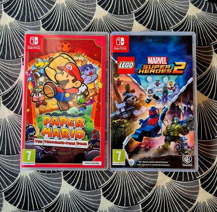 Paper Mario & LEGO Marvel Superheroes 2 - Nintendo Switch, Spelcomputers en Games, Games | Nintendo Switch, Zo goed als nieuw