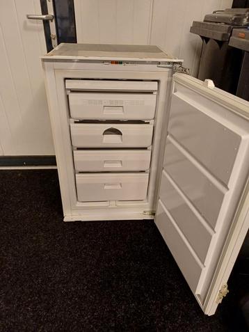 Bauknecht Inbouwvriezer - 87x56 beschikbaar voor biedingen