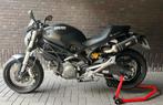 Ducati Monster 696 Nette staat, Motoren, Motoren | Ducati, 2 cilinders, Sportuitlaat, Motorrijbewijs A, Particulier