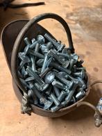 Bouten, Doe-het-zelf en Verbouw, IJzerwaren en Bevestigingsmiddelen, Ophalen, Zo goed als nieuw, Minder dan 50 mm, Bouten of Moeren