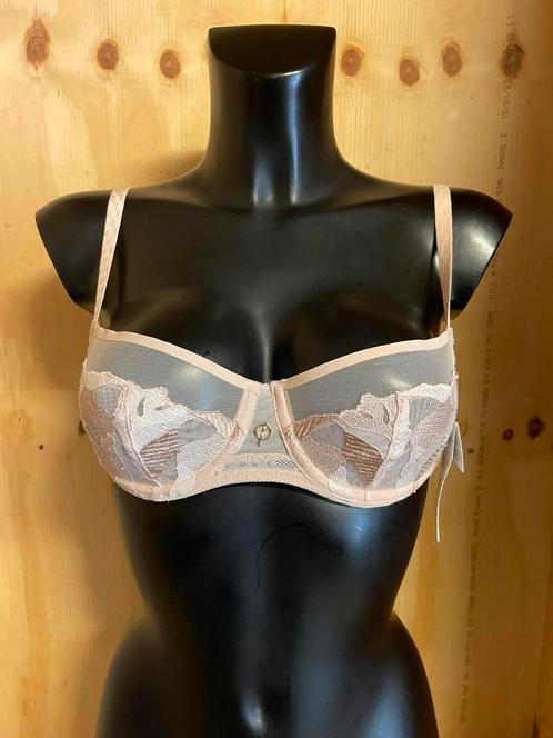 Chantelle balconet bh 70c model 15j5c9, Kleding | Dames, Ondergoed en Lingerie, BH, Beige, Verzenden