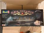 Revell Titanic 100th anniversary edition 1/400, Hobby en Vrije tijd, Modelbouw | Boten en Schepen, Ophalen, Zo goed als nieuw