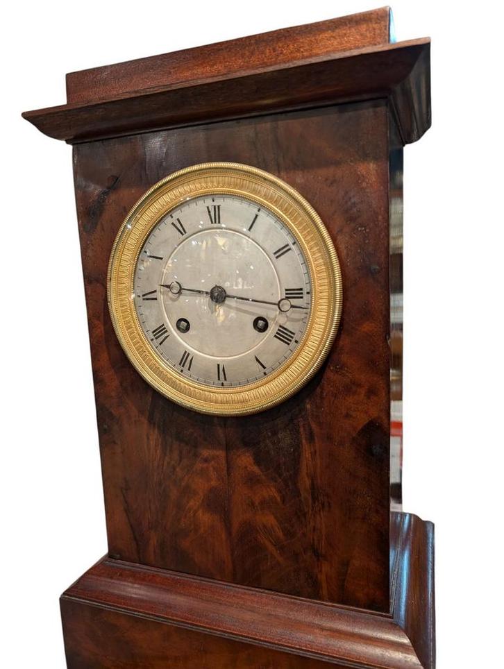 Antieke mahoniehouten tafel klok. 48 cm hoog. €245., Antiek en Kunst, Antiek | Klokken, Ophalen