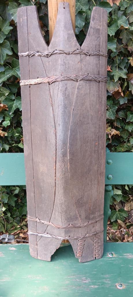 Origineel koppensnellers schild Filipijnen Bontoc Kalinga, Antiek en Kunst, Kunst | Niet-Westerse kunst, Ophalen