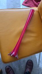 Vaas hoog slank rood glas 40 cm hoog, Gebruikt, Ophalen of Verzenden, Glas, Minder dan 50 cm