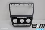Radio frame Skoda Octavia 2 1Z0858069BR, Gebruikt