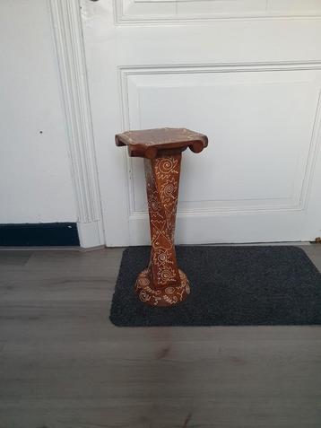 Plantentafeltje/ zuil. beschikbaar voor biedingen