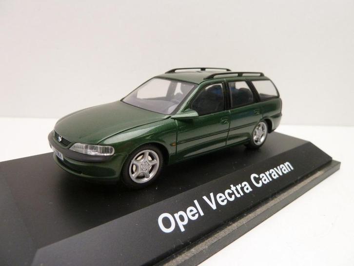 Opel Vectra Caravan  '' Schuco '', Hobby en Vrije tijd, Modelauto's | 1:43, Zo goed als nieuw, Auto, Schuco, Ophalen of Verzenden