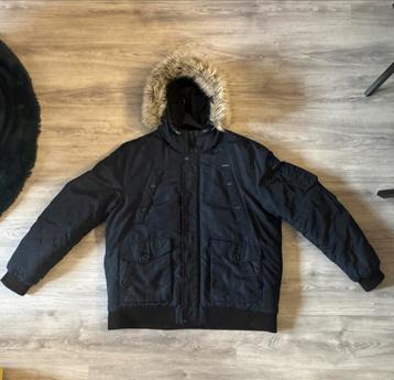 Garcia Winterjas met Capuchon beschikbaar voor biedingen