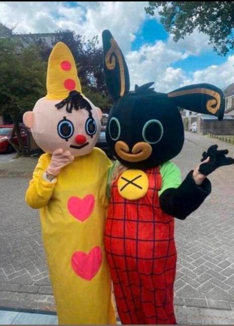 Kostuum te huur, Hobby en Vrije tijd, Feestartikelen | Verhuur, Zo goed als nieuw, Verjaardag, Ophalen of Verzenden