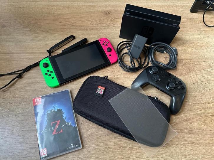 Nintendo Switch + 100 Games + Pro Controler + Dock + Case, Spelcomputers en Games, Spelcomputers | Nintendo Switch, Gebruikt, Switch Original