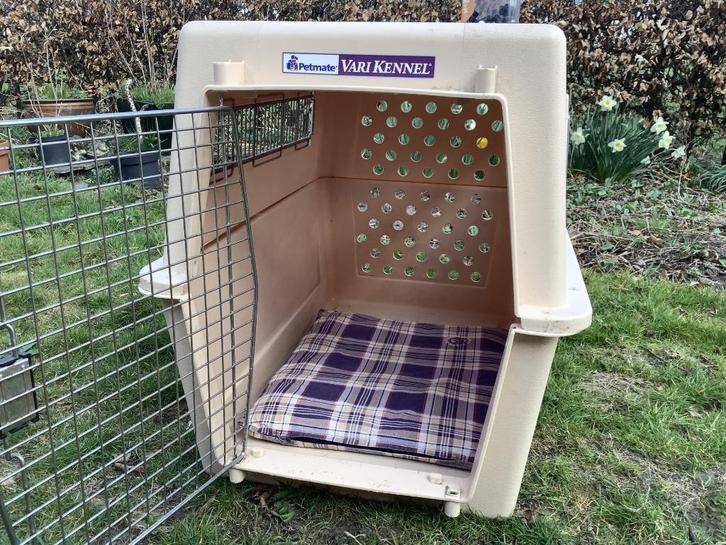 Honden bench met toehoren, Dieren en Toebehoren, Hondenbenches, Zo goed als nieuw, Ophalen
