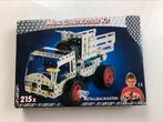 Metal Construction Kit (soort Meccano) vrachtwagen, Hobby en Vrije tijd, Modelbouw | Auto's en Voertuigen, Overige merken, Groter dan 1:32