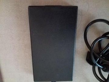 HP voeding 200W oplader 19,5V 10,3A beschikbaar voor biedingen