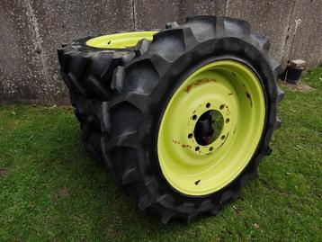 Complete set banden met velg voor een MB Trac tractor beschikbaar voor biedingen