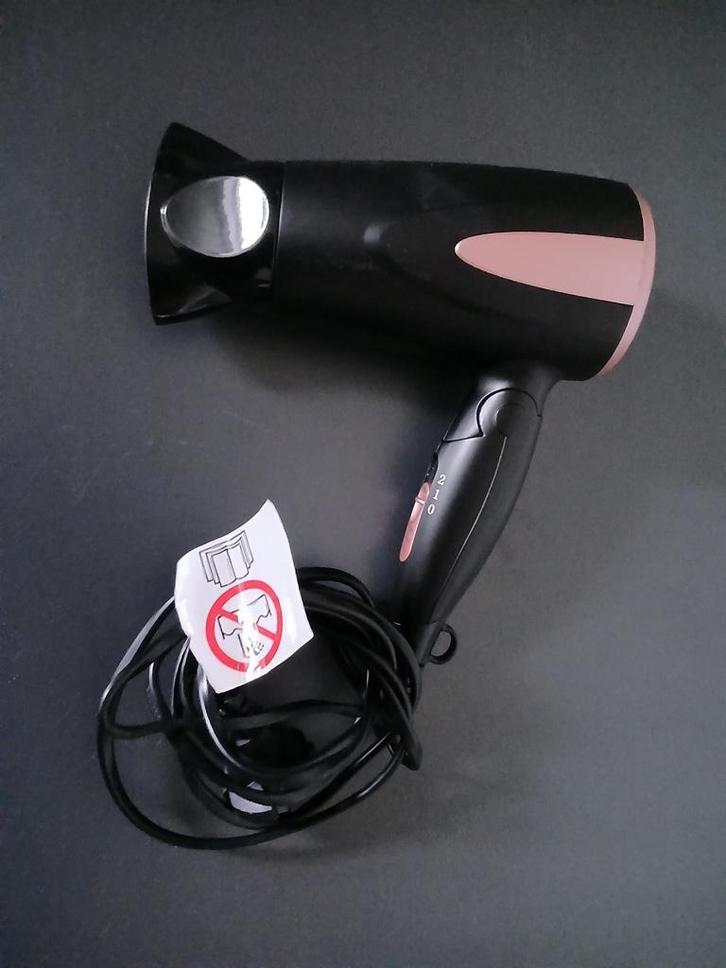 Compacte reis föhn van Hema, Sieraden, Tassen en Uiterlijk, Uiterlijk | Haarverzorging, Zo goed als nieuw, Föhn of Haardroger