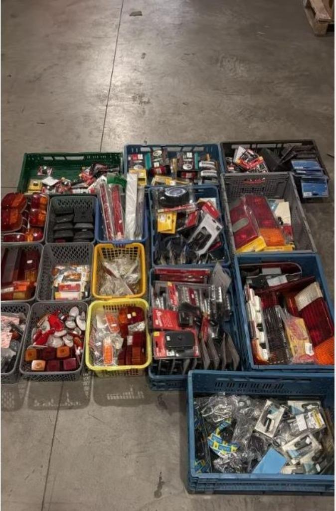 PARTIJ VERLICHTING – Auto / Aanhanger / Trailer / Camper, Auto-onderdelen, Verlichting, Nieuw, Ophalen