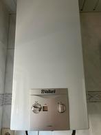 Vaillant geiser mag 11 en dakdoorvoer, Doe-het-zelf en Verbouw, Geisers en Boilers, Minder dan 20 liter, Ophalen, Gebruikt, Geiser