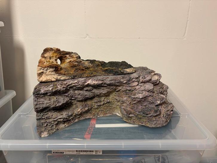 Terrarium ornament met waterpomp doorvoer 44 cm, Dieren en Toebehoren, Reptielen en Amfibieën | Toebehoren, Gebruikt, Ophalen