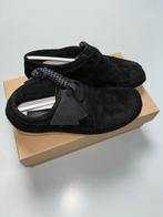 Clarks Weaver Black Suede 40, Zwart, Nieuw, Clarks, Ophalen of Verzenden