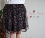 Rok  met bloemen (met onder rokje) maat 38  z.g.a.n, Maat 38/40 (M), Zwart, Ophalen of Verzenden, Zo goed als nieuw