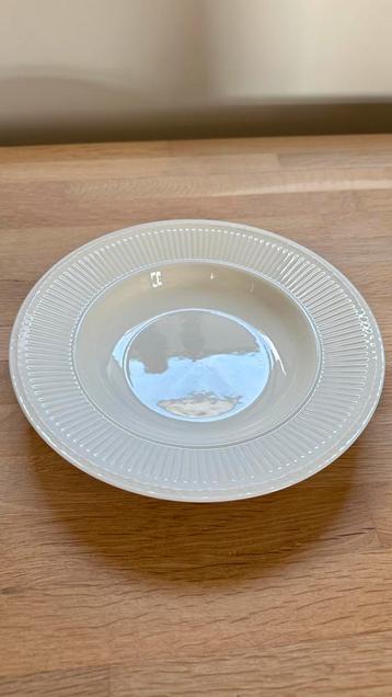 7 Wedgwood Edme diepe borden 23 cm beschikbaar voor biedingen