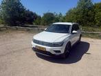 Volkswagen Tiguan 2.0 TDI 150PK 2017 Wit, Auto's, Volkswagen, Stof, 4 cilinders, 2000 kg, Wit