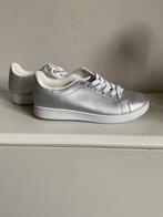 Nieuwe sneakers dames, maat 37, Nieuw, Ophalen of Verzenden, Sneakers of Gympen, Grijs