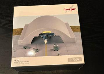 Herpa Militärhangar Größe II 1/200 beschikbaar voor biedingen
