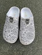 Dames instappers/slippers maat 40 zwart/wit  Nieuw, Slippers, Zwart, Nieuw, Ophalen of Verzenden