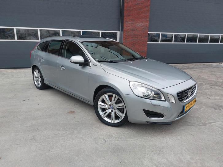 Volvo V60 2.4 D6 AWD Plug-In Hybrid Pure aandrijving problee, Auto's, Volvo, Bedrijf, Te koop, V60, 4x4, ABS, Achteruitrijcamera