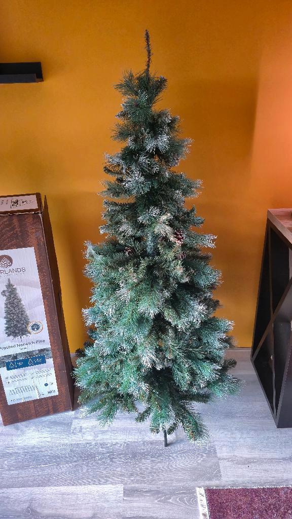 Mooie kunst kerstboom, Diversen, Kerst, Zo goed als nieuw, Ophalen of Verzenden