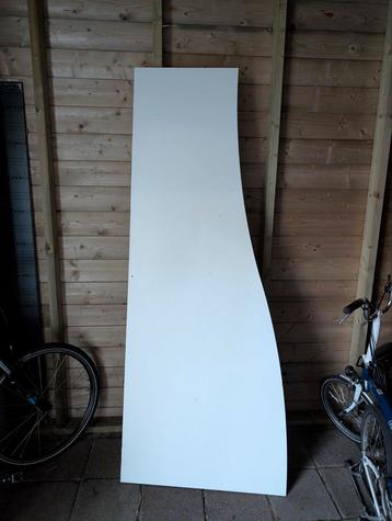 Gratis: bureauplank / tafelblad (van IKEA Tromsö) beschikbaar voor biedingen