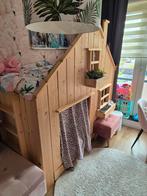 Houten bed huisje, Ophalen of Verzenden, Zo goed als nieuw, Hoogslaper