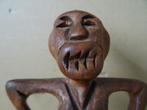 Inheems houten beeldje 19cm Congo of Papoea Nieuw Guinea, Antiek en Kunst, Ophalen of Verzenden