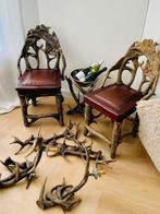 Uniek geweiset – stoelen, kapstok, wandlampen en sidetable, Ophalen