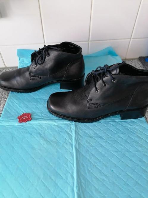 Laarsjes maat 40 helemaal leer, Kleding | Dames, Schoenen, Nieuw, Zwart, Ophalen of Verzenden