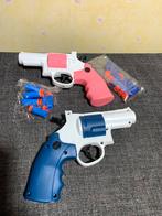 Mooie speelgoed revolvers jongen en meisje met pijltjes, Ophalen of Verzenden, Nieuw