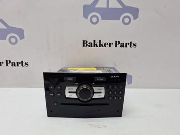 Radio CD Speler van een Opel Corsa beschikbaar voor biedingen