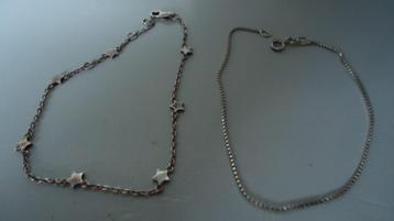 2 zilveren armbandjes  beschikbaar voor biedingen
