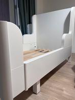 IKEA BUSUNGE Bed + OMSINT mattress, Ophalen, 85 tot 100 cm, Zo goed als nieuw, Matras