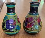 2x Gouda plateel vaasjes art nouveau J.W. & V.M., Ophalen of Verzenden