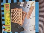 Houten doos met 7 spelletjes: 7 in 1 game set, Ophalen of Verzenden, Zo goed als nieuw