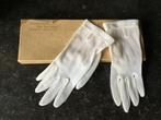 Vintage handschoentjes bruidsmeisje of communicant, Ophalen of Verzenden, Kinderen