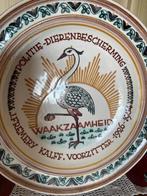 Wandbord Aardewerk. Dieren Politie . ZEER MOOI, Antiek en Kunst, Antiek | Keramiek en Aardewerk, Ophalen of Verzenden
