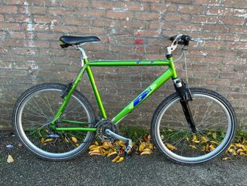 be one mountainbike  beschikbaar voor biedingen