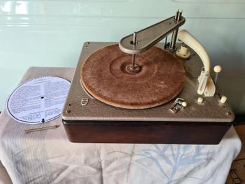 vintage Philips AG1100 platenspeler platenwisselaar beschikbaar voor biedingen