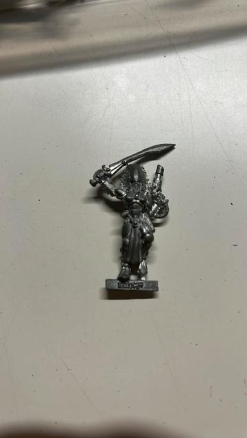 Eldar howling banshee aspect warrior beschikbaar voor biedingen